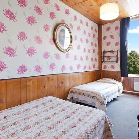 Hotel Esmeralda