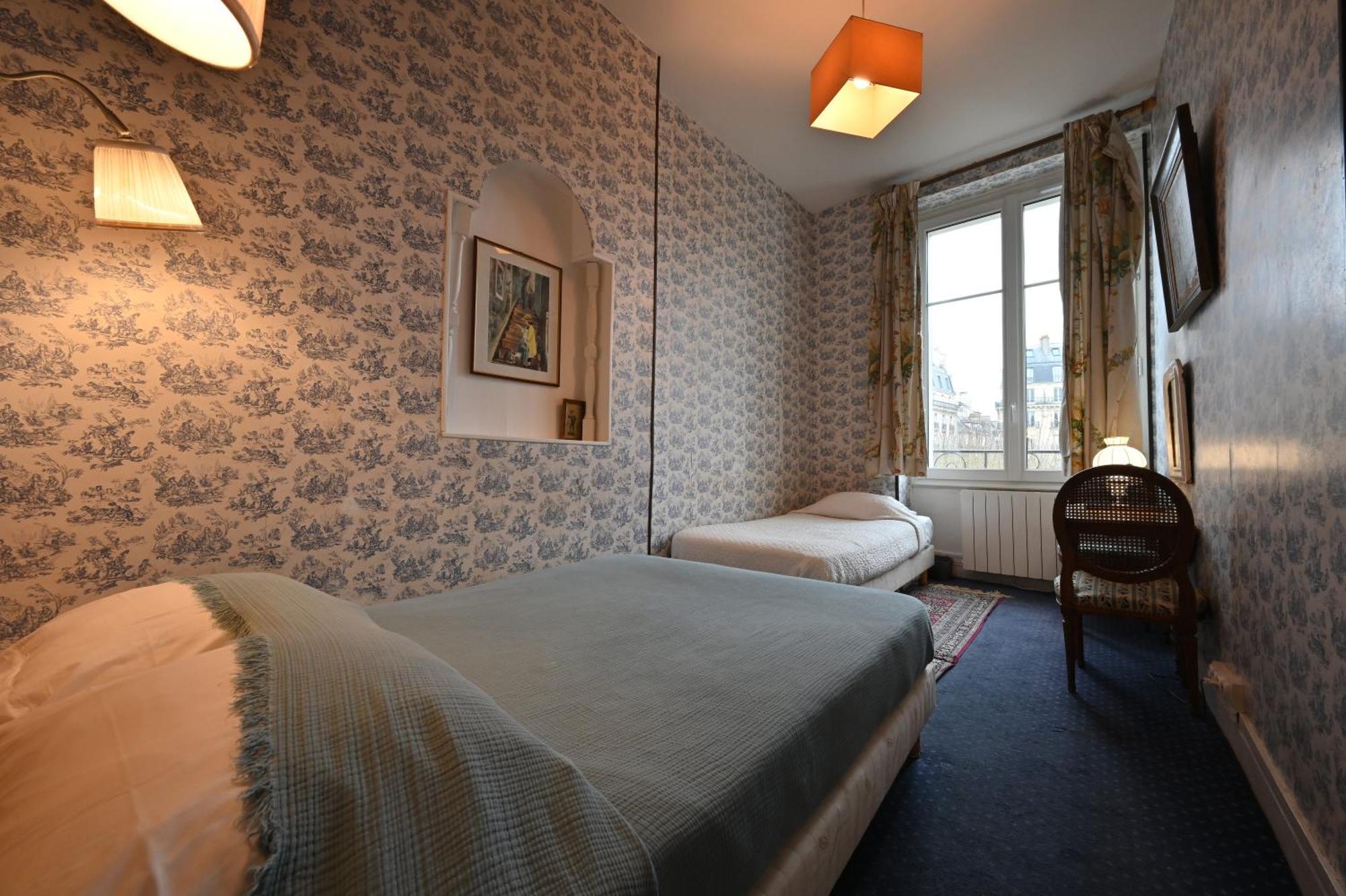 Hotel Esmeralda Parigi